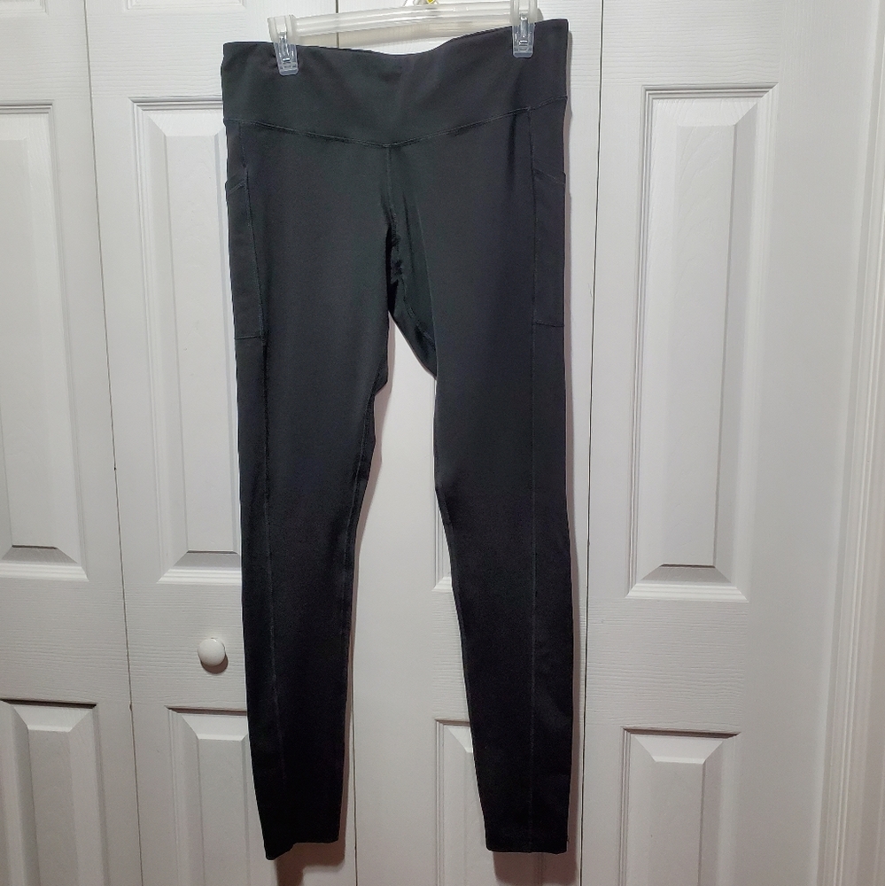 NWOT Champion black leggings